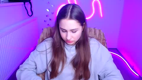 Lora online show from February 17, 12:15 pm