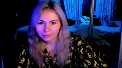 Lora online show from October 29, 2:49 am