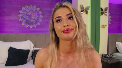 Lora online show from March 15, 10:45 pm