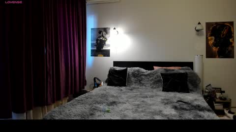 Lora online show from January 28, 11:17 am