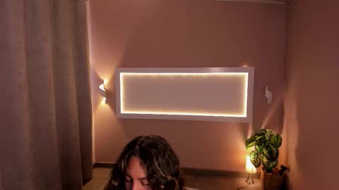 Deborah Daz online show from October 1, 2:22 pm