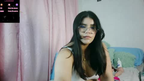 Snapshot of lorenasofia chatting on September 18, 5:06 am sofia online show from September 18, 5:06 am