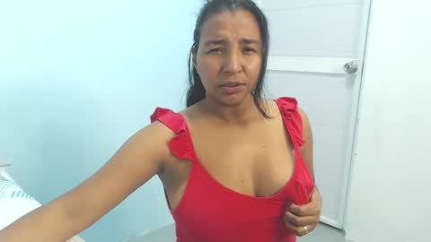 Snapshot of loretta_ chatting on September 22, 8:51 pm Loretta Gmez online show from September 22, 8:51 pm