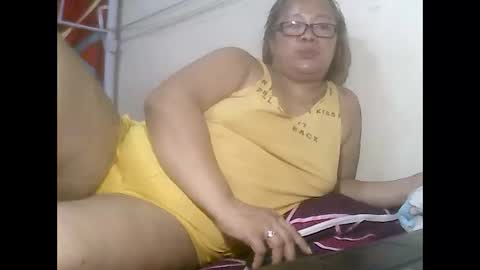 Snapshot of lorie46 chatting on October 16, 9:50 pm lorien46 online show from October 16, 9:50 pm