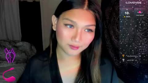 Sweet   online show from November 18, 5:25 pm