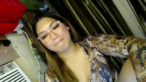 Sweet   online show from February 14, 4:52 pm