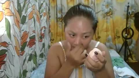Snapshot of lovable_kiss029 chatting on October 10, 6:51 am lovable_kiss029 online show from October 10, 6:51 am