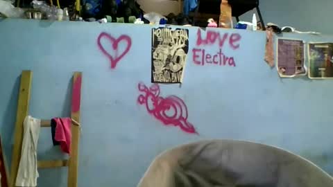 Snapshot of love_electra chatting on October 5, 2:55 pm love_electra online show from October 5, 2:55 pm