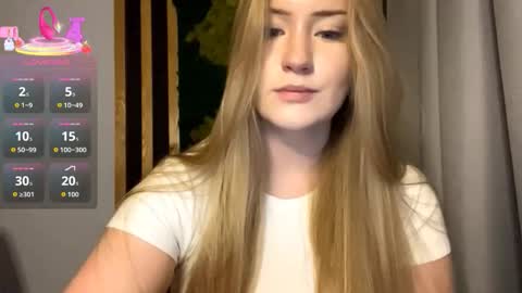 Megan online show from October 26, 4:57 pm