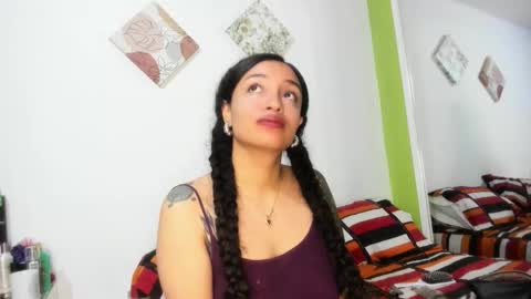 Snapshot of love_mia777 chatting on October 6, 7:58 am Mia online show from October 6, 7:58 am