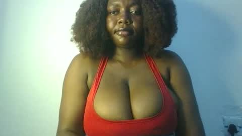 Snapshot of lovecumsluttie chatting on September 16, 9:56 pm mila online show from September 16, 9:56 pm