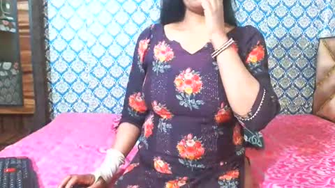 Divya online show from December 21, 2:38 am