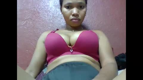 loveinlife750427 online show from March 6, 1:39 pm