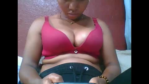 loveinlife750427 online show from January 14, 7:46 am