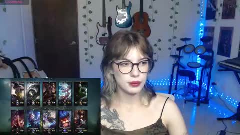 Cassie online show from November 25, 6:59 am