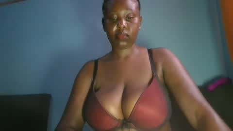 lovely_ebonysweet online show from June 11, 6:43 am