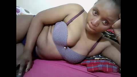 sexylover online show from May 18, 4:07 am