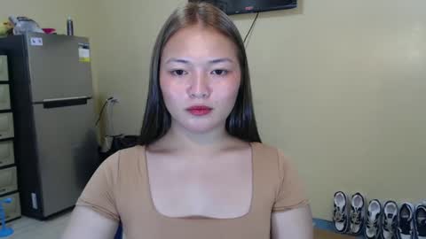 Snapshot of lovely_laura09 chatting on January 23, 1:02 pm Lovely Laura online show from January 23, 1:02 pm
