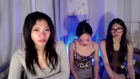 lovely_lianne online show from March 7, 7:43 pm