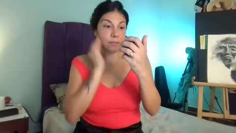 Maya online show from March 26, 2:47 am