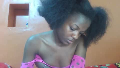 Lovely yvonne online show from October 25, 8:48 pm