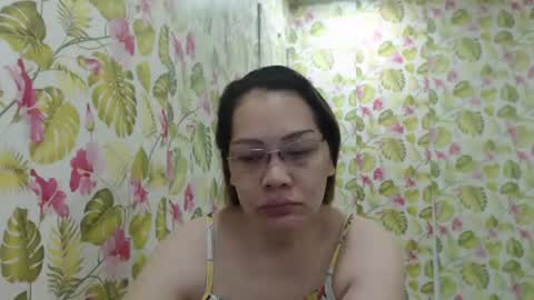 Snapshot of lovelyasiancutie chatting on September 23, 8:51 pm lovelyasiancutie online show from September 23, 8:51 pm