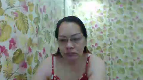 lovelyasiancutie online show from November 19, 8:42 pm