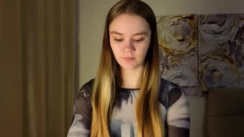 lovelygracee online show from December 1, 3:48 pm