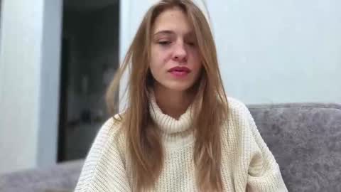 Kate only online show from September 21, 3:10 pm