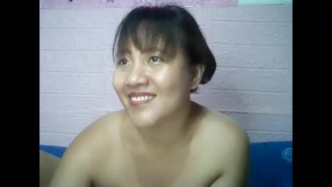 Snapshot of lovelyladylynxxx chatting on March 5, 3:18 pm LocwlyLSYlYNXXX online show from March 5, 3:18 pm