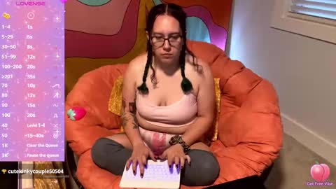 Lilith online show from December 6, 10:07 pm