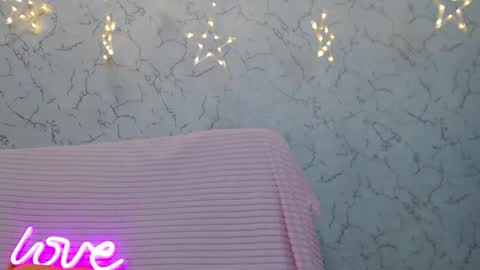 Mary Love online show from November 28, 2:42 pm