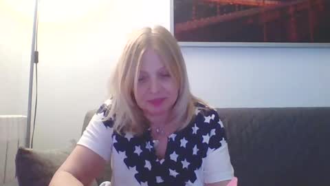 Marlyn online show from January 27, 3:39 pm