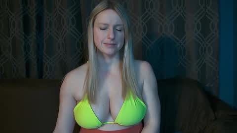 Summer online show from April 2, 1:58 am