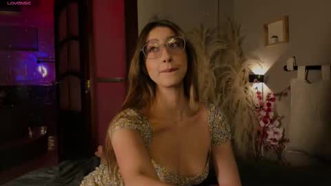  ---Goys incredible photographs online show from February 18, 12:49 pm