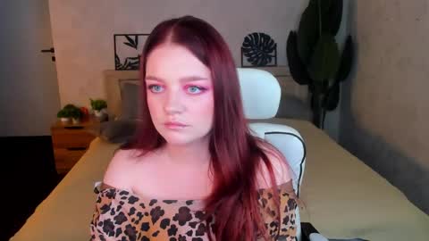 Gloria online show from April 25, 5:32 pm