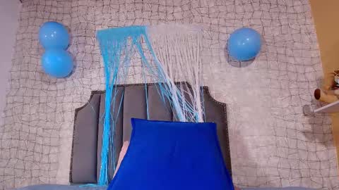 Lucero W online show from September 24, 7:35 pm