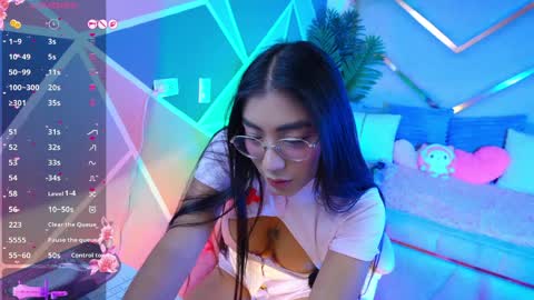 hanna online show from April 11, 9:18 pm