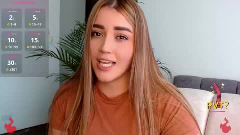 lucia star  online show from October 16, 9:06 pm