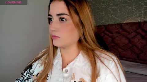 lucia star  online show from January 4, 2:14 pm