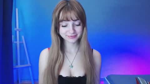 Snapshot of luciacam20 chatting on January 19, 6:31 am Lucy online show from January 19, 6:31 am
