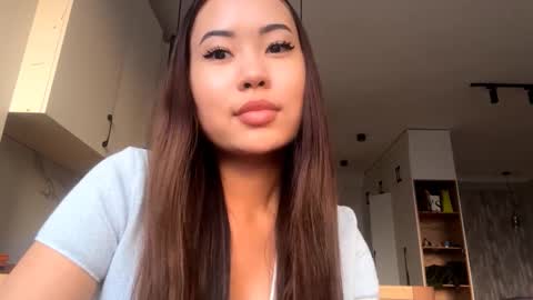 Kira online show from October 25, 11:40 am