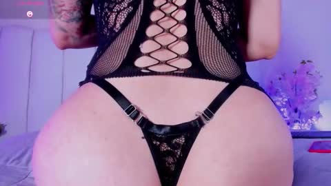 Lisseth  online show from September 28, 1:45 am