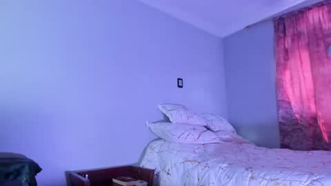 Luciana Evans online show from November 27, 2:09 pm