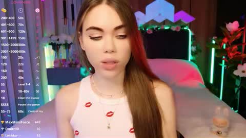 MimiFors online show from November 25, 7:47 pm