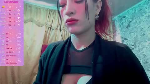 Snapshot of lucii_19 chatting on February 13, 2:31 pm Lucia online show from February 13, 2:31 pm
