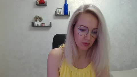 Arina online show from March 5, 3:51 pm