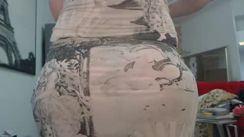 Ana online show from October 25, 2:03 pm