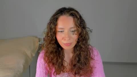 lucy__ray online show from March 12, 7:49 pm