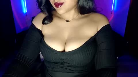 Lucy online show from February 7, 7:40 am